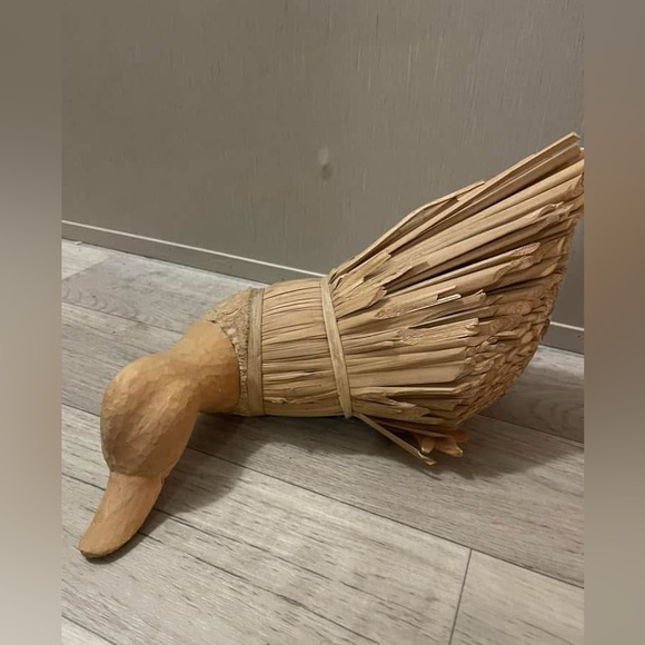 Other - Handcrafted Tan Duck Figurine wood straw art